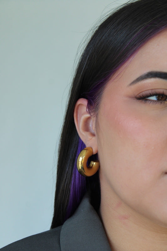 GOLD CHUNKY HOOP EARRING